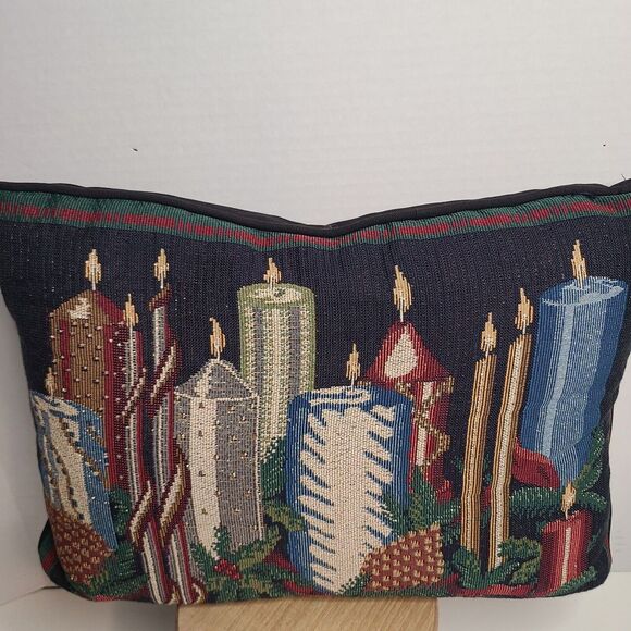 Vintage Winter Christmas Tapestry Pillow Candles Rectangular Metallic 15x11 - Picture 1 of 7